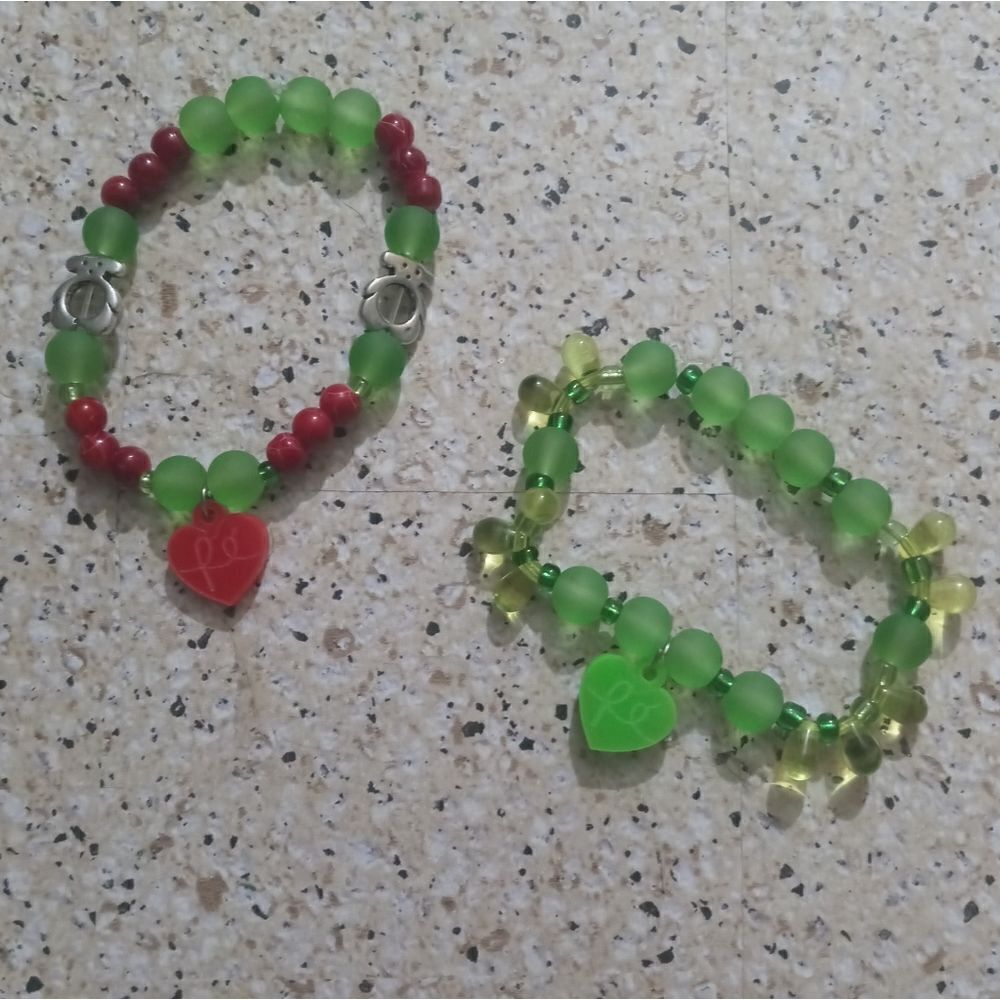Charm bracelet bundle - Picture 5 of 10